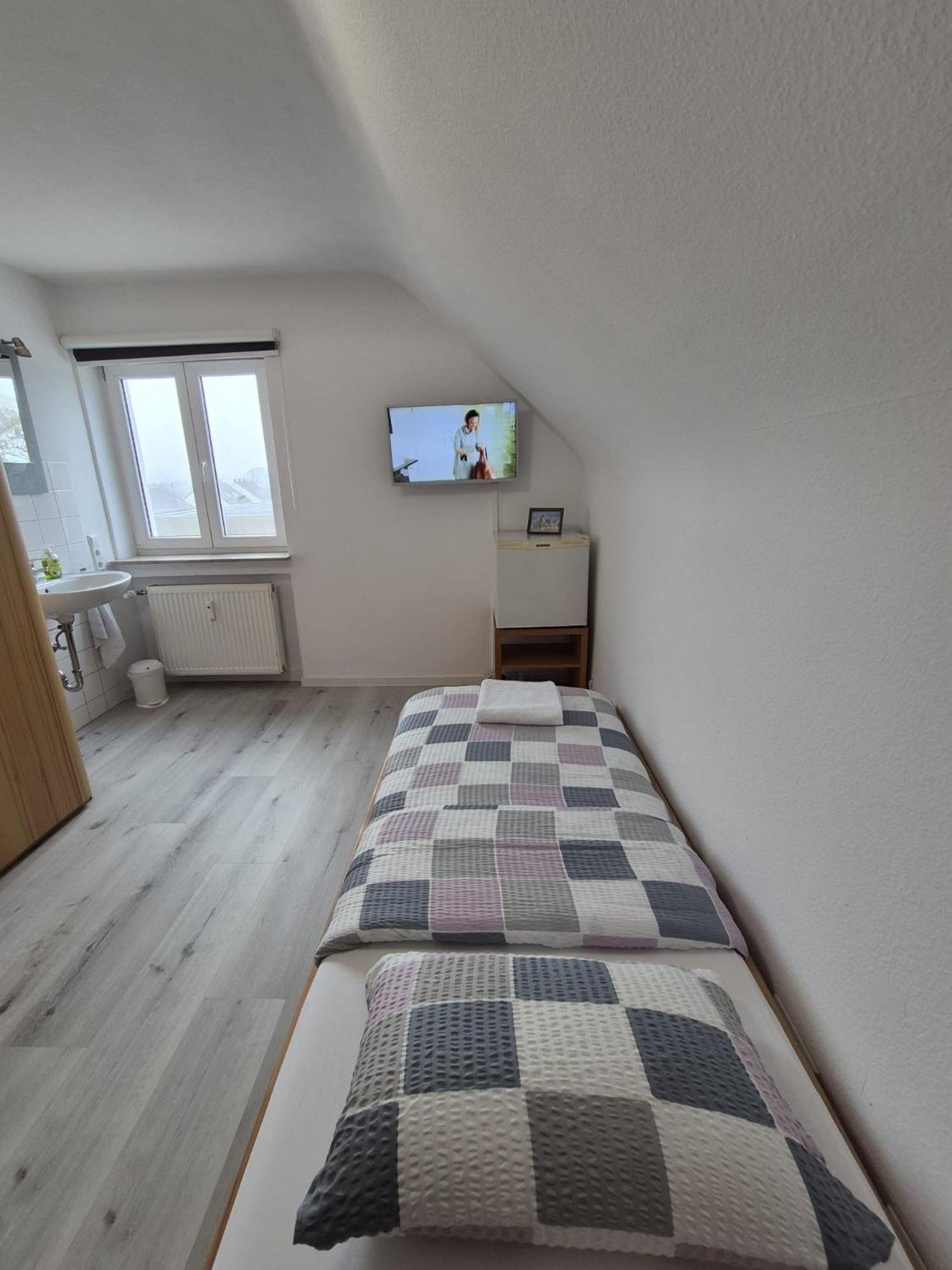 Dasluki Köngen Exterior foto